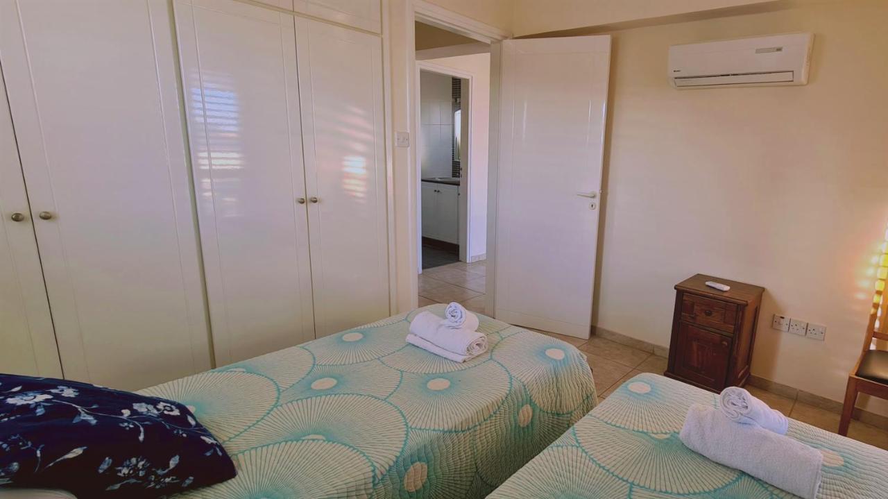 Stay Sunshine Apartment Paralimni Eksteriør billede