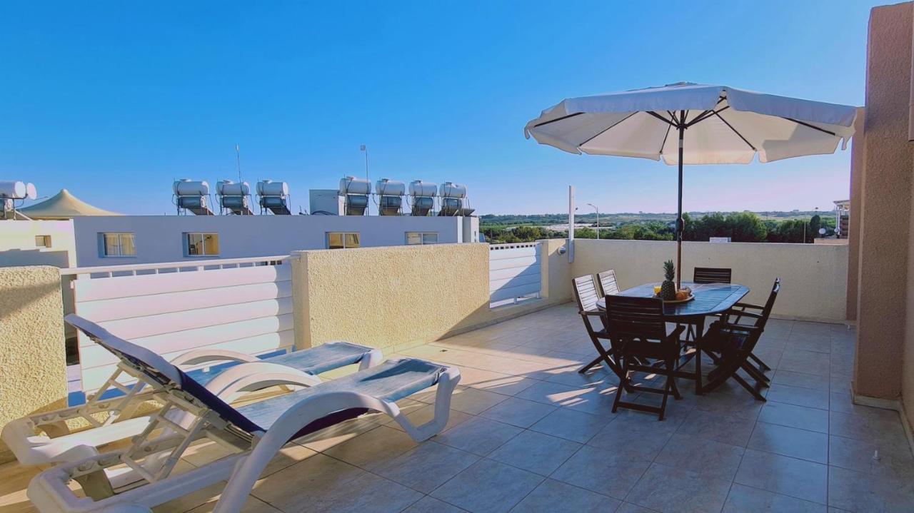 Stay Sunshine Apartment Paralimni Eksteriør billede