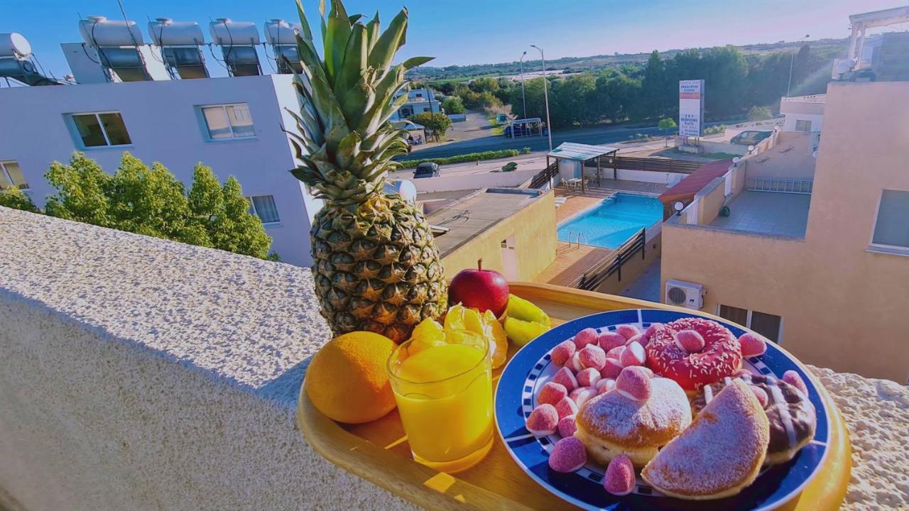 Stay Sunshine Apartment Paralimni Eksteriør billede