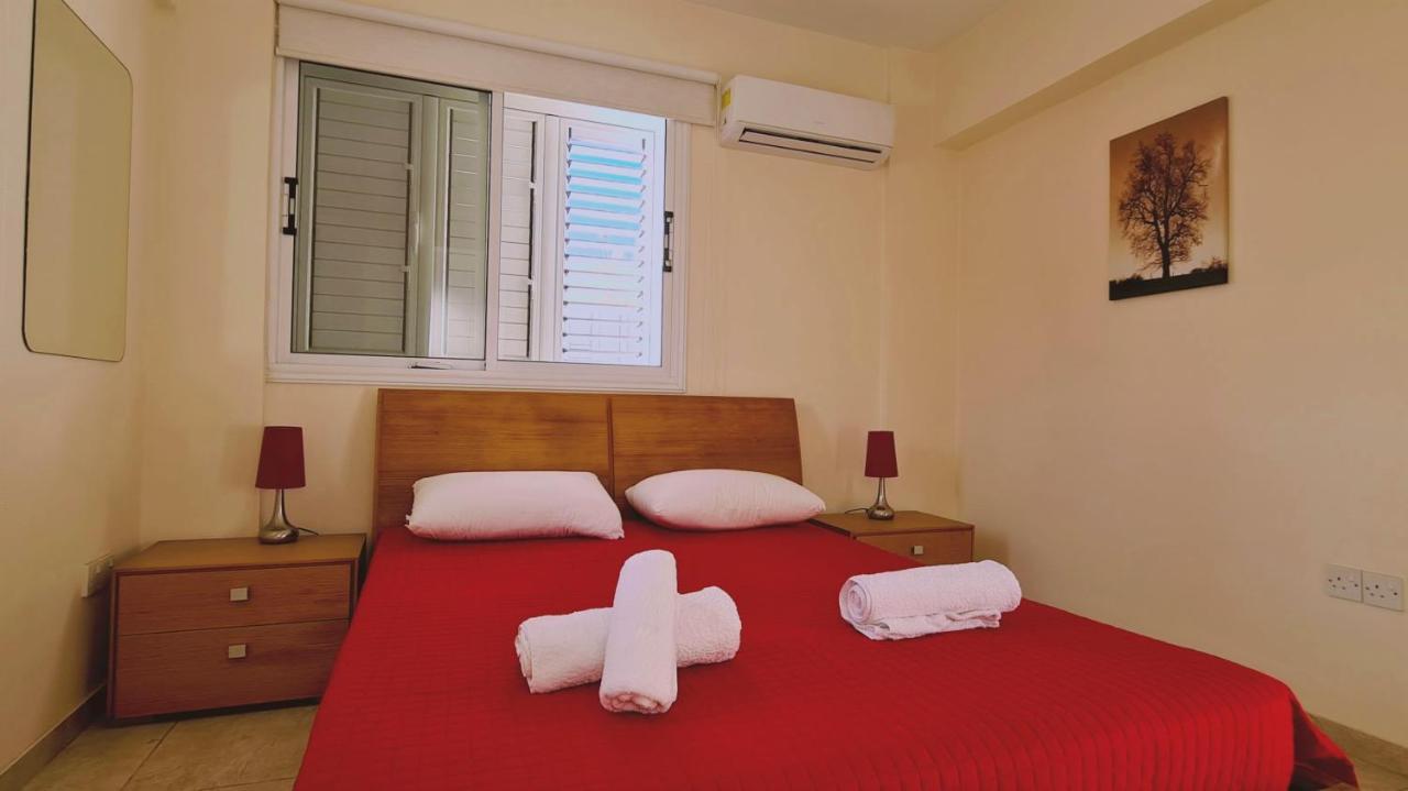 Stay Sunshine Apartment Paralimni Eksteriør billede