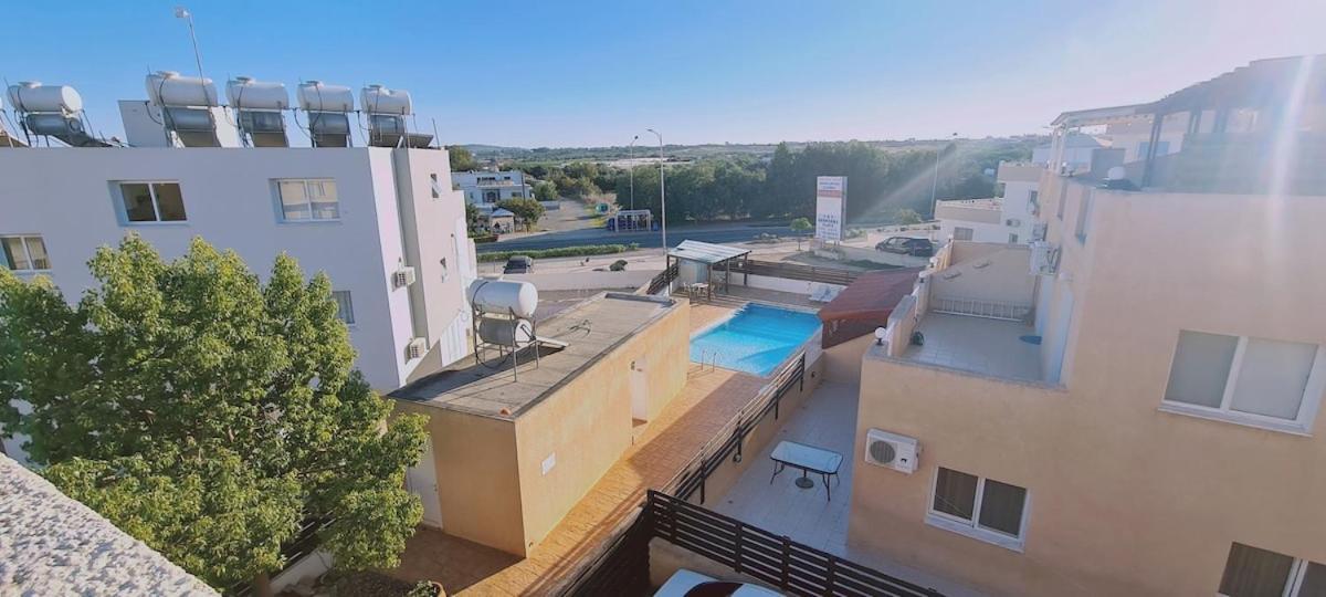 Stay Sunshine Apartment Paralimni Eksteriør billede