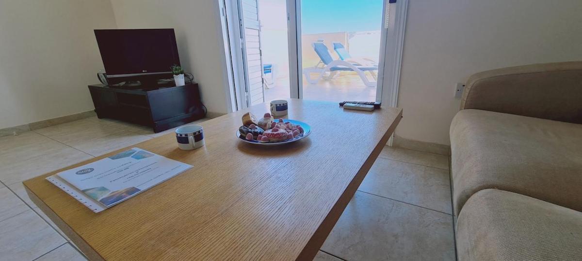 Stay Sunshine Apartment Paralimni Eksteriør billede