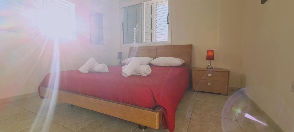 Stay Sunshine Apartment Paralimni Eksteriør billede
