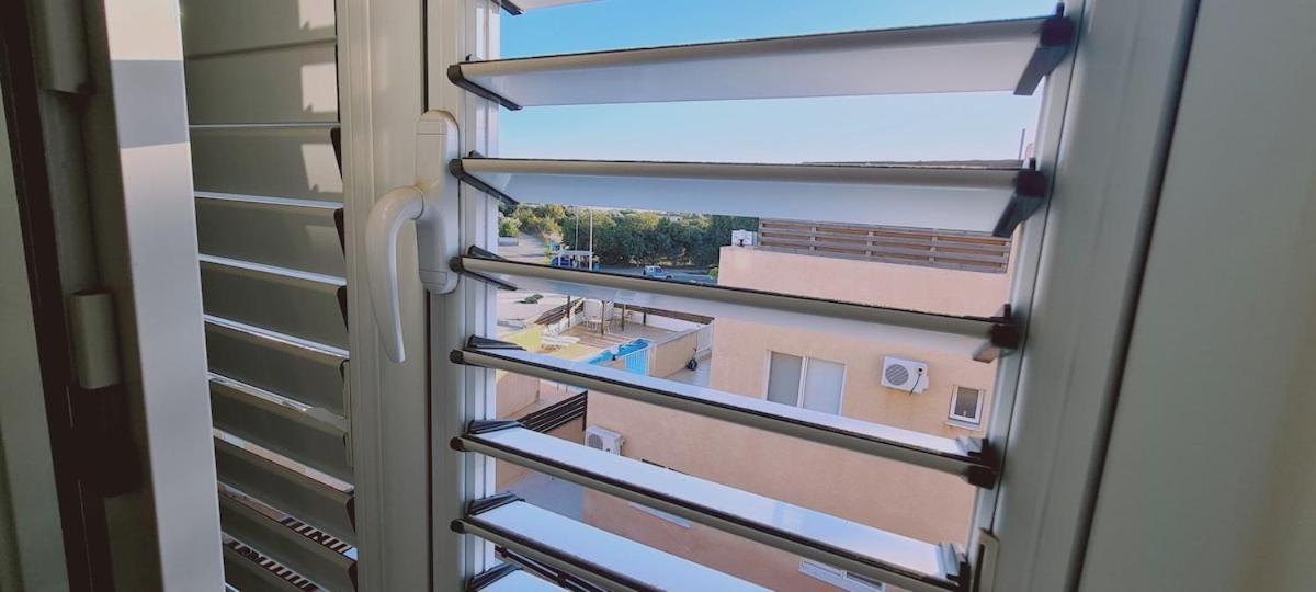 Stay Sunshine Apartment Paralimni Eksteriør billede